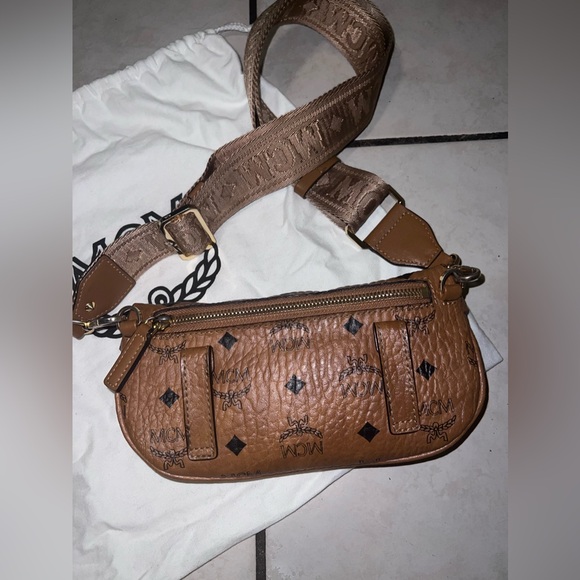 MCM Crossbody Small Bag - Picture 3 of 11